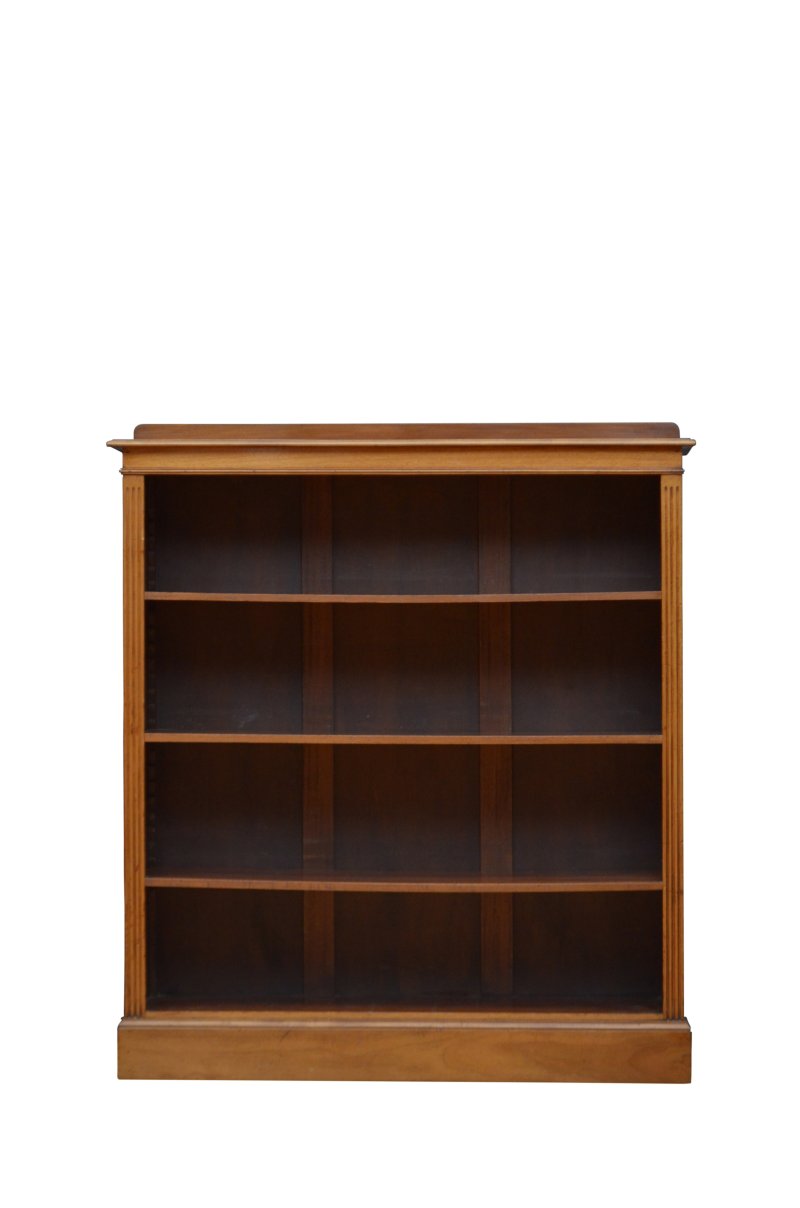 English Edwardian Walnut Open Bookcase - Image 3